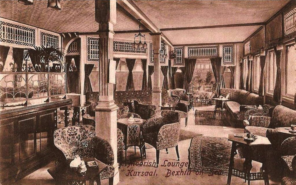 Moorish lounge,